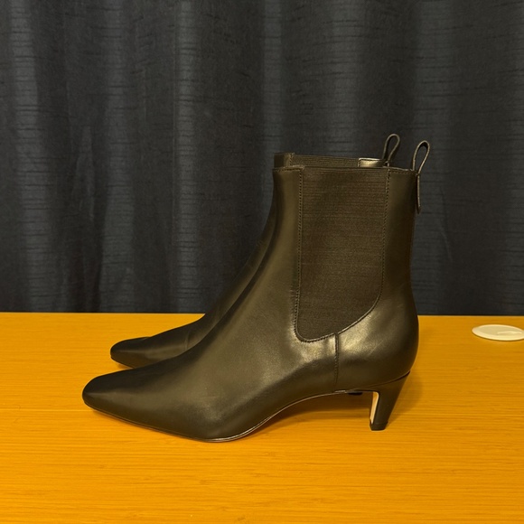 REFORMATION Roberta Snip-Toe Kitten-Heel Boots - Picture 3 of 7